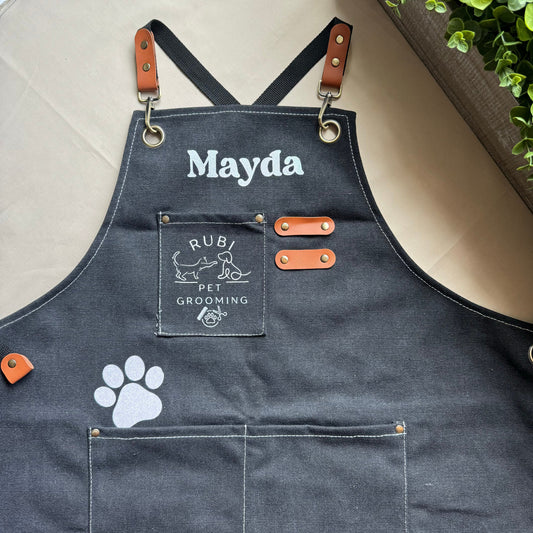 Personalized dog groomer apron uniform with pockets for pet salons