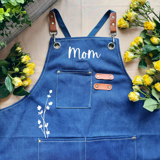 Personalized garden apron with pockets for gardening and floral arranging