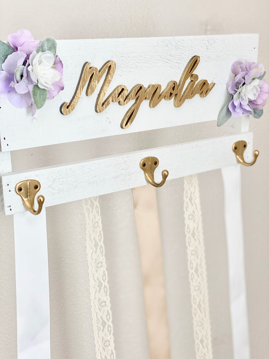 Custom Bow Holder Headband Holder Name Sign, Personalized Bow, Bow Holder with Flowers, Baby Shower Gift Girl, Girl Nursery Wall Decor