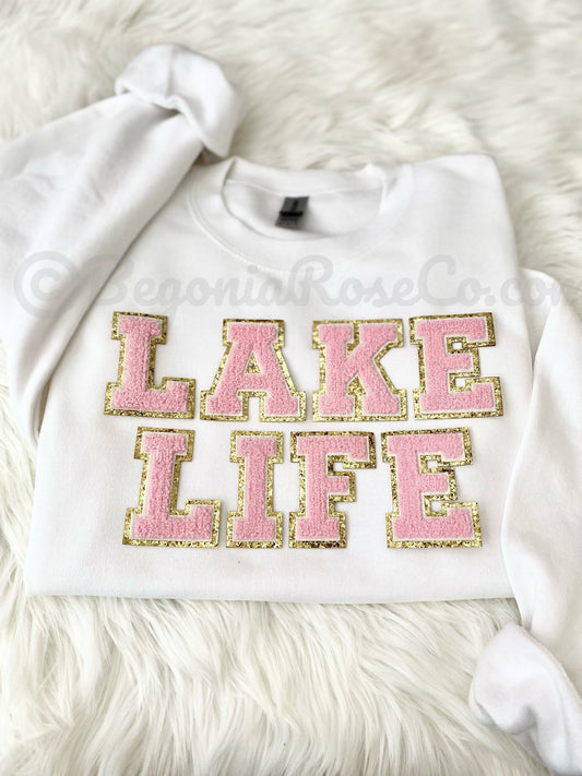 LAKE LIFE patch crewneck sweatshirt in grey - lake vacation shirt