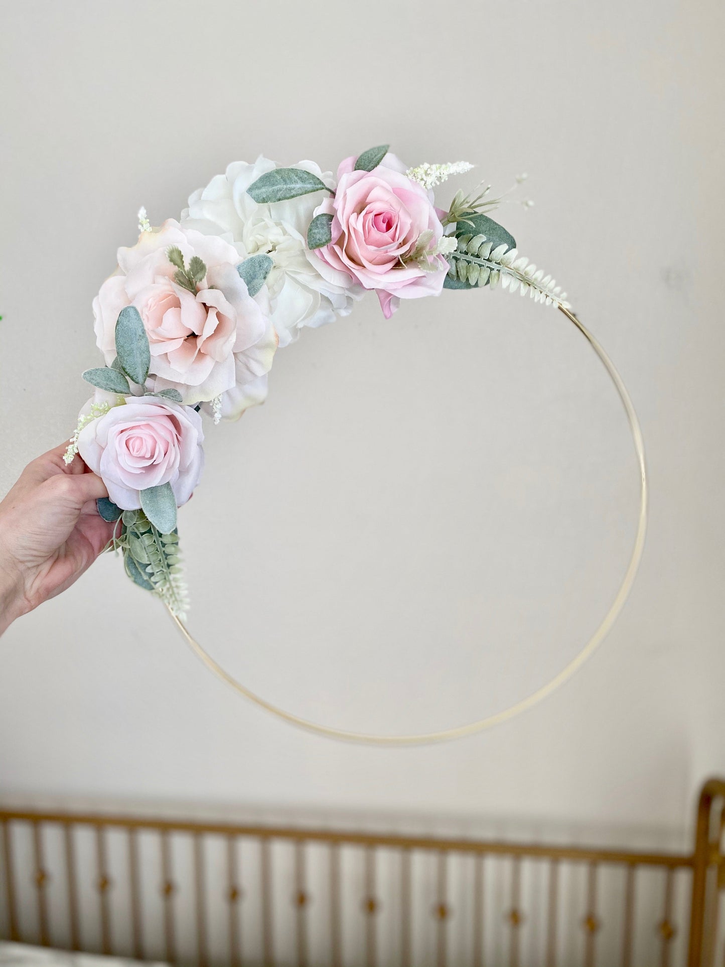 Floral hoop arrangement with custom text personalization