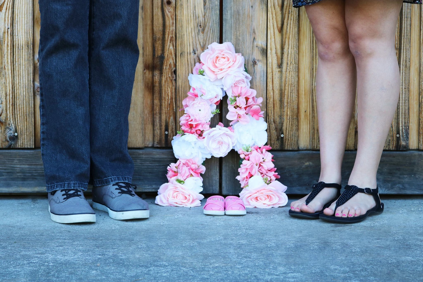 Pregnancy announcement photo prop maternity reveal