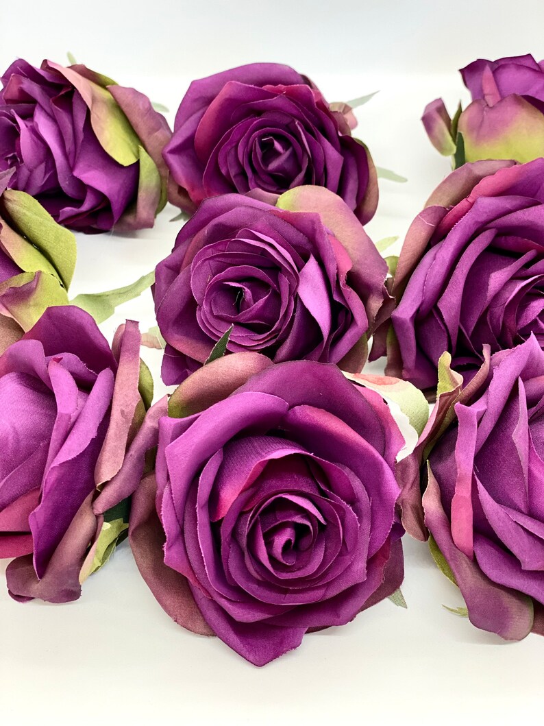 Grape purple silk rose head with short stem for floral arrangements