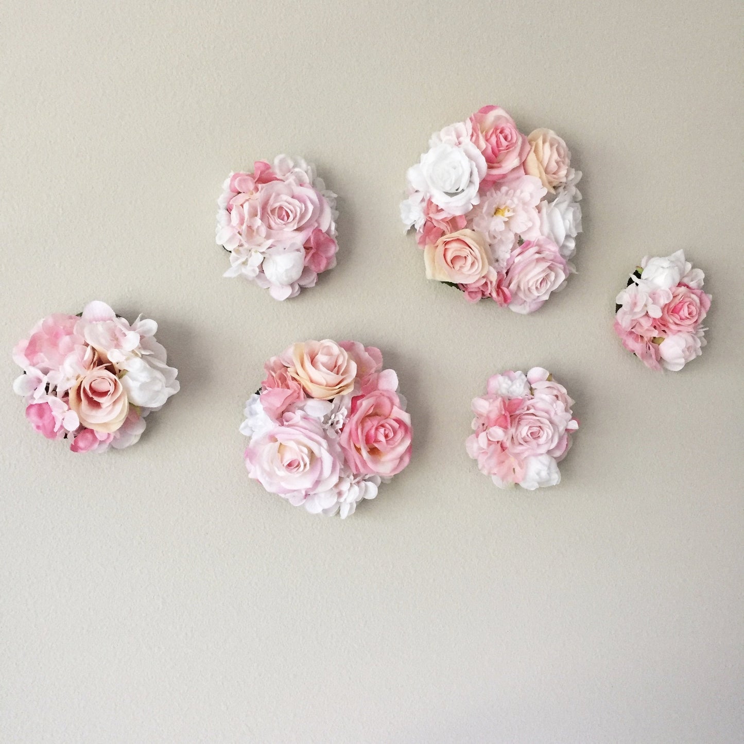 Flower bubble art wall decor