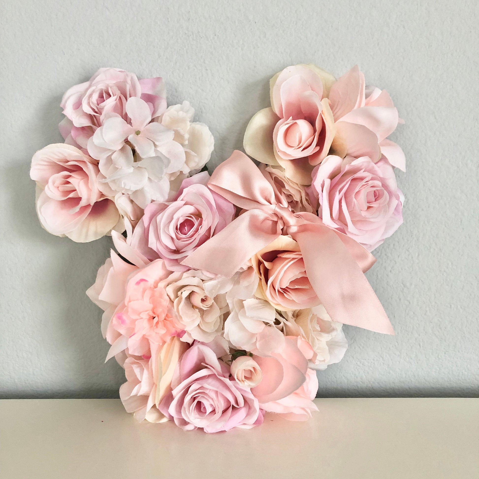 Disney floral minnie mouse decor
