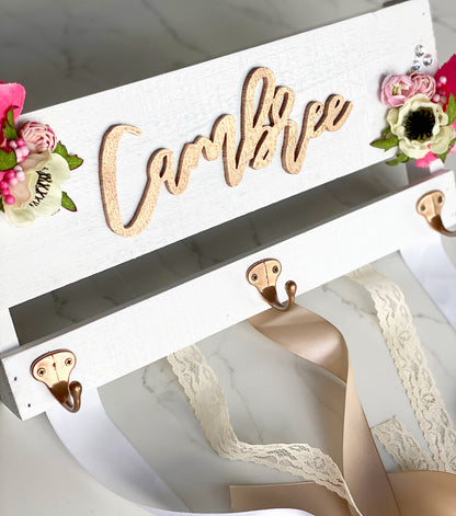 Custom Bow Holder Headband Holder Name Sign, Personalized Bow, Bow Holder with Flowers, Baby Shower Gift Girl, Girl Nursery Wall Decor