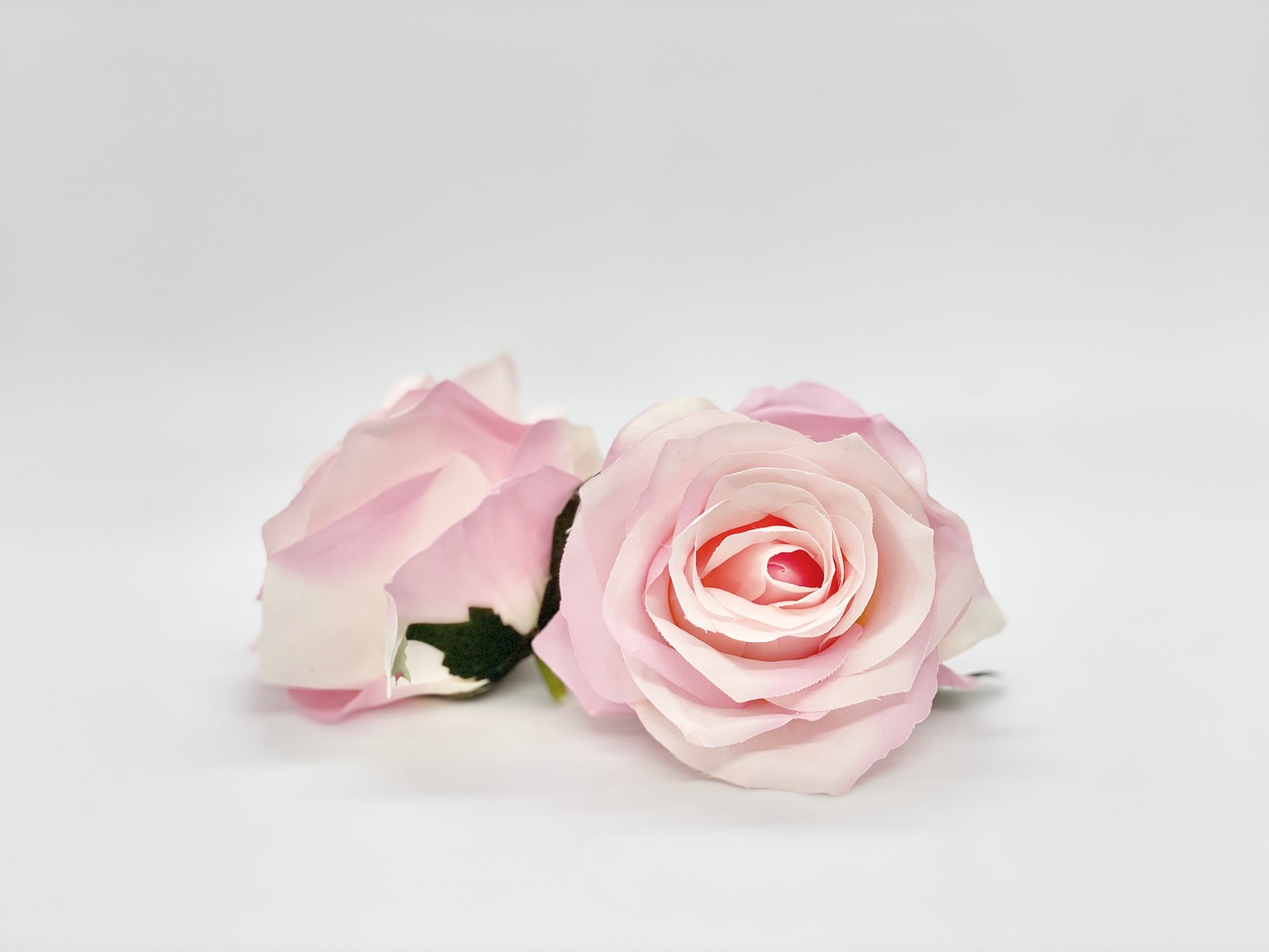 Light pink 3.5 inch faux rose head for wedding cake flower decor