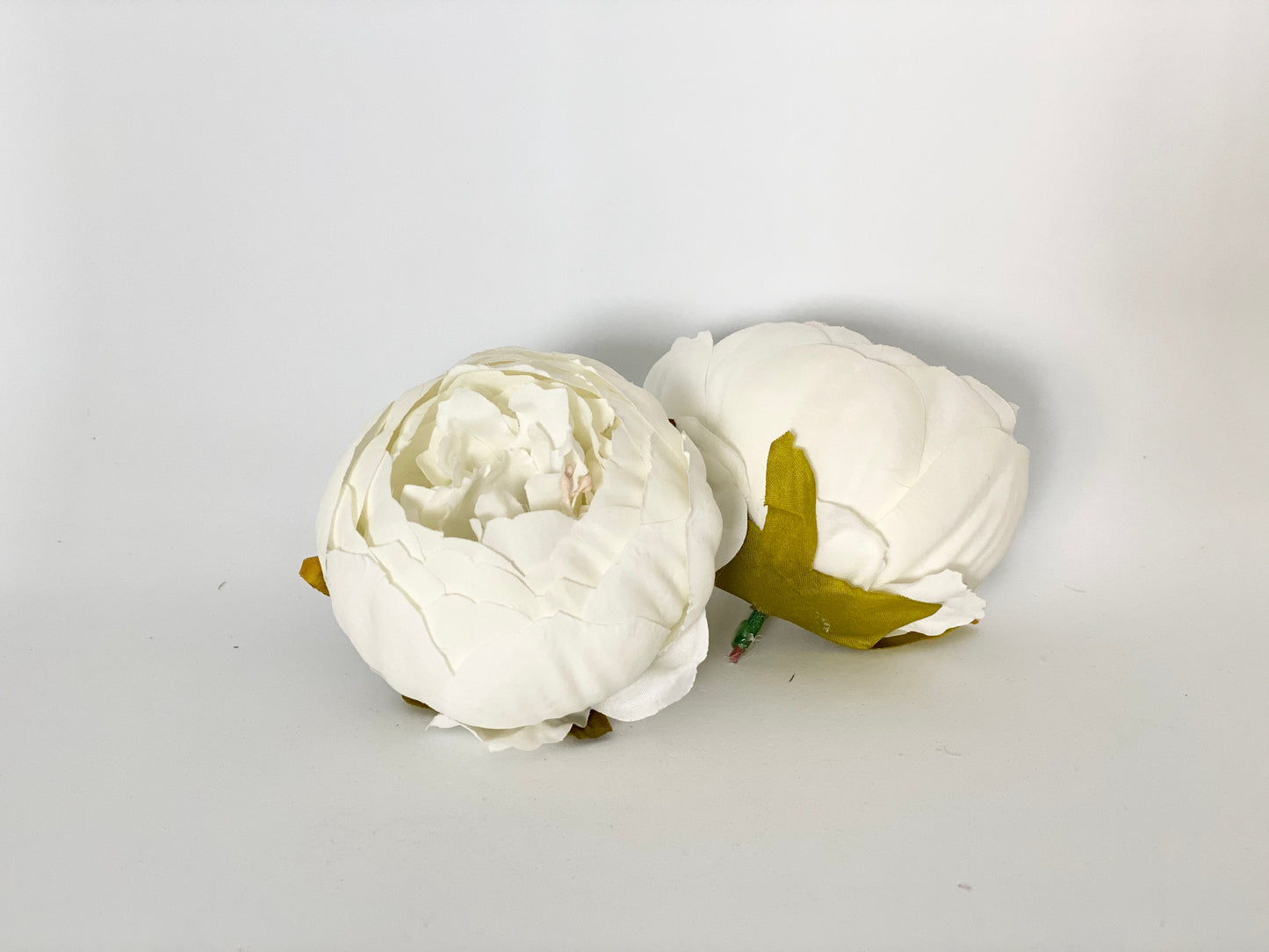 4" Cream Double Peony