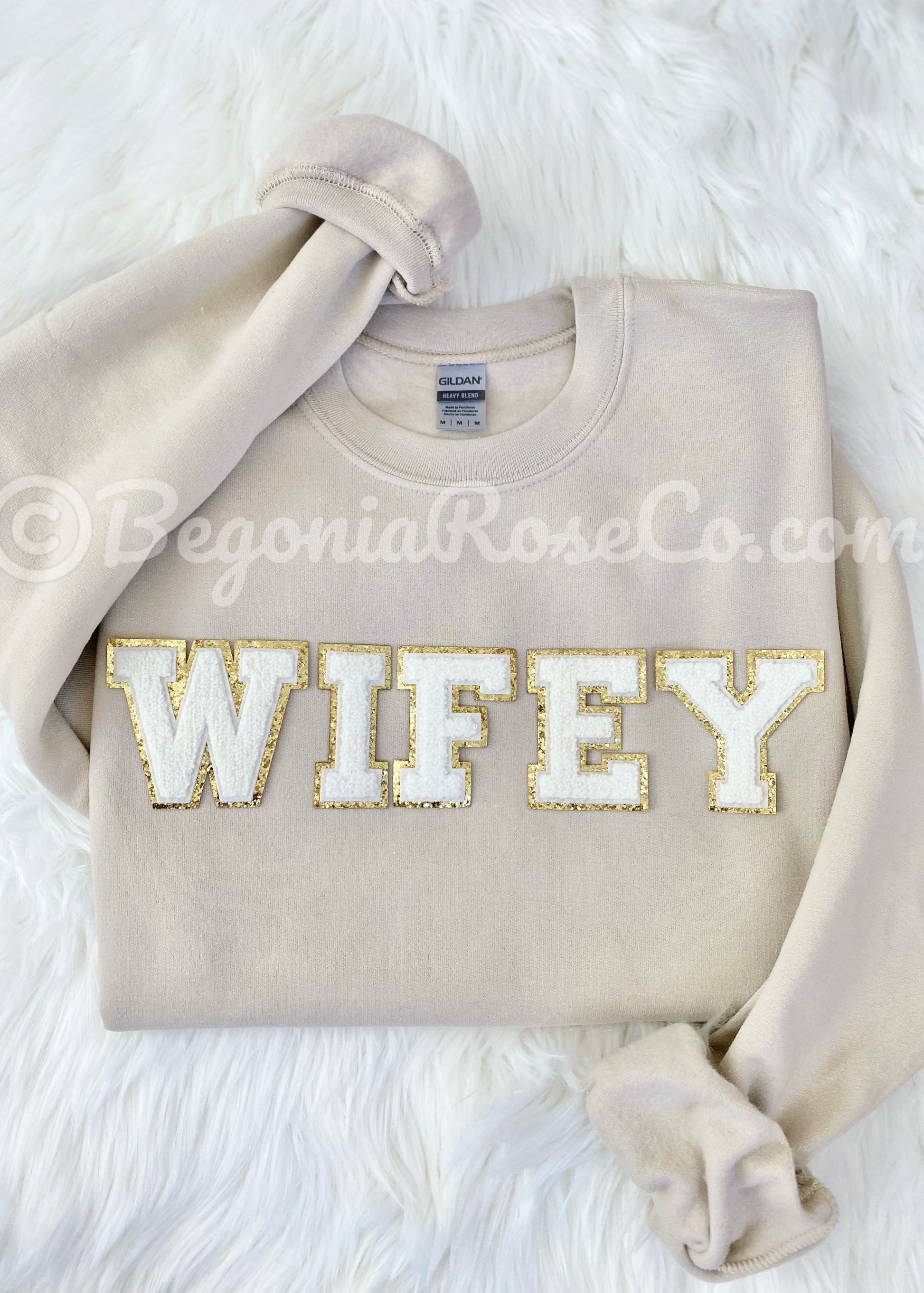 WIFE WIFEY chenille sweatshirt - white grey sand black color options