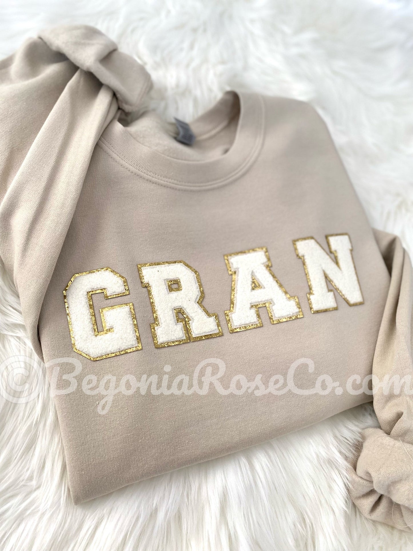 GRAN NANA GIGI MIMI chenille patch sweatshirt 8cm patch size detail