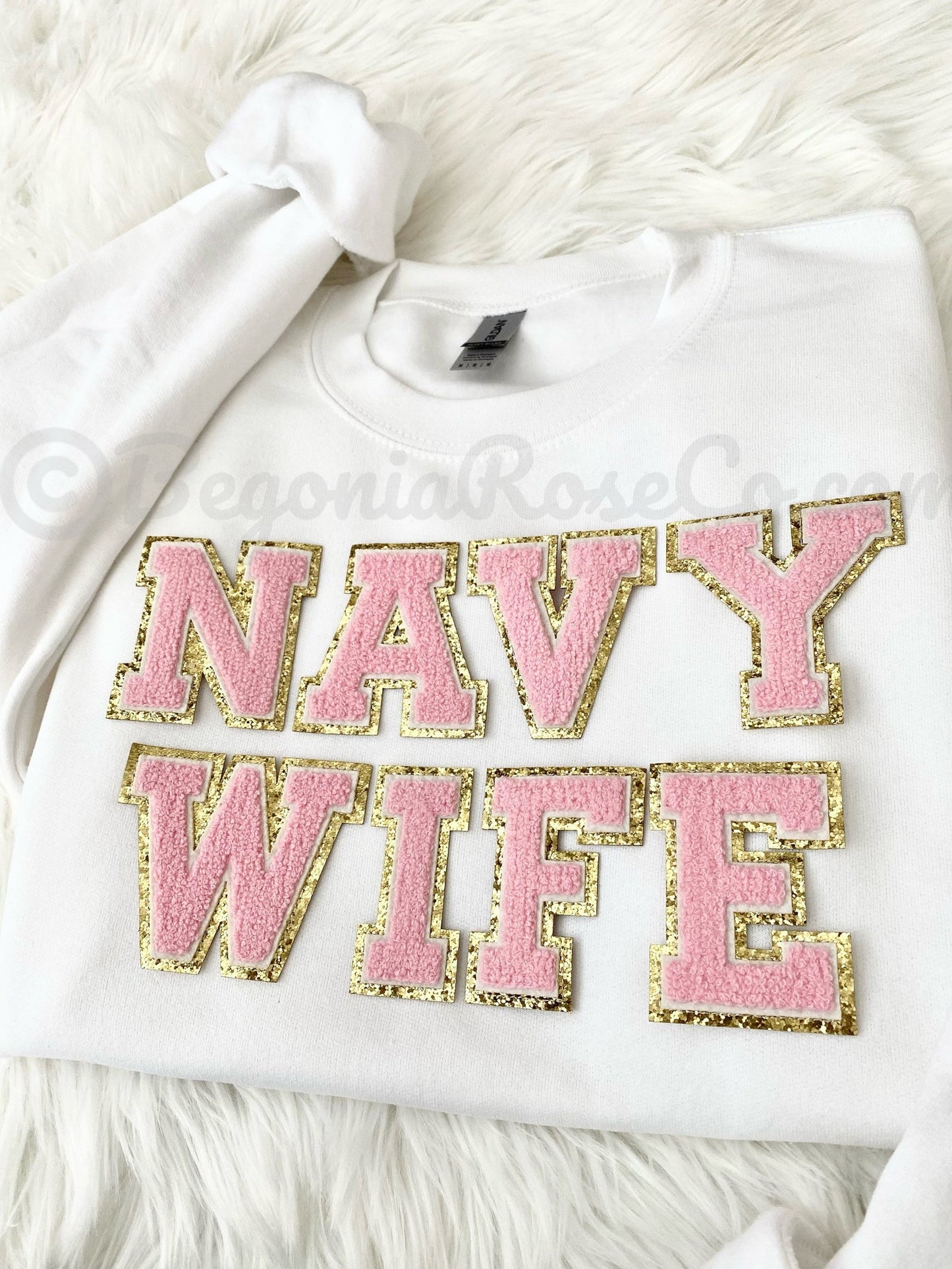 NAVY WIFE Letter Patch Sweatshirt