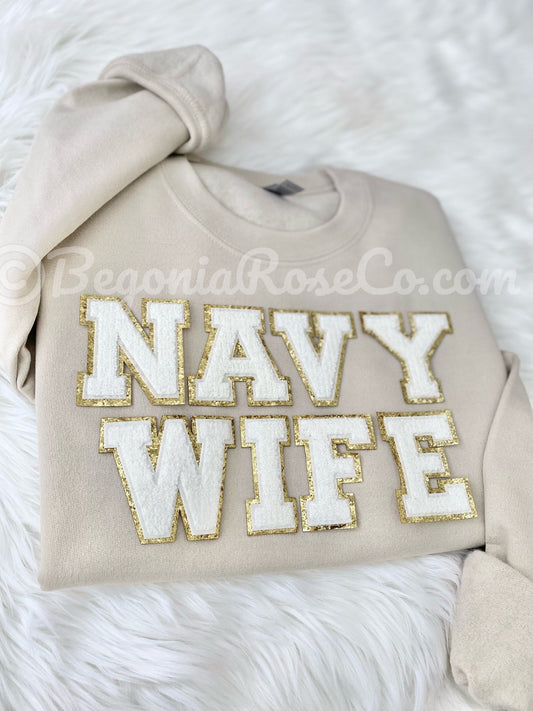 NAVY WIFE Letter Patch Sweatshirt