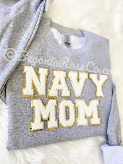 NAVY MOM Letter Patch Sweatshirt