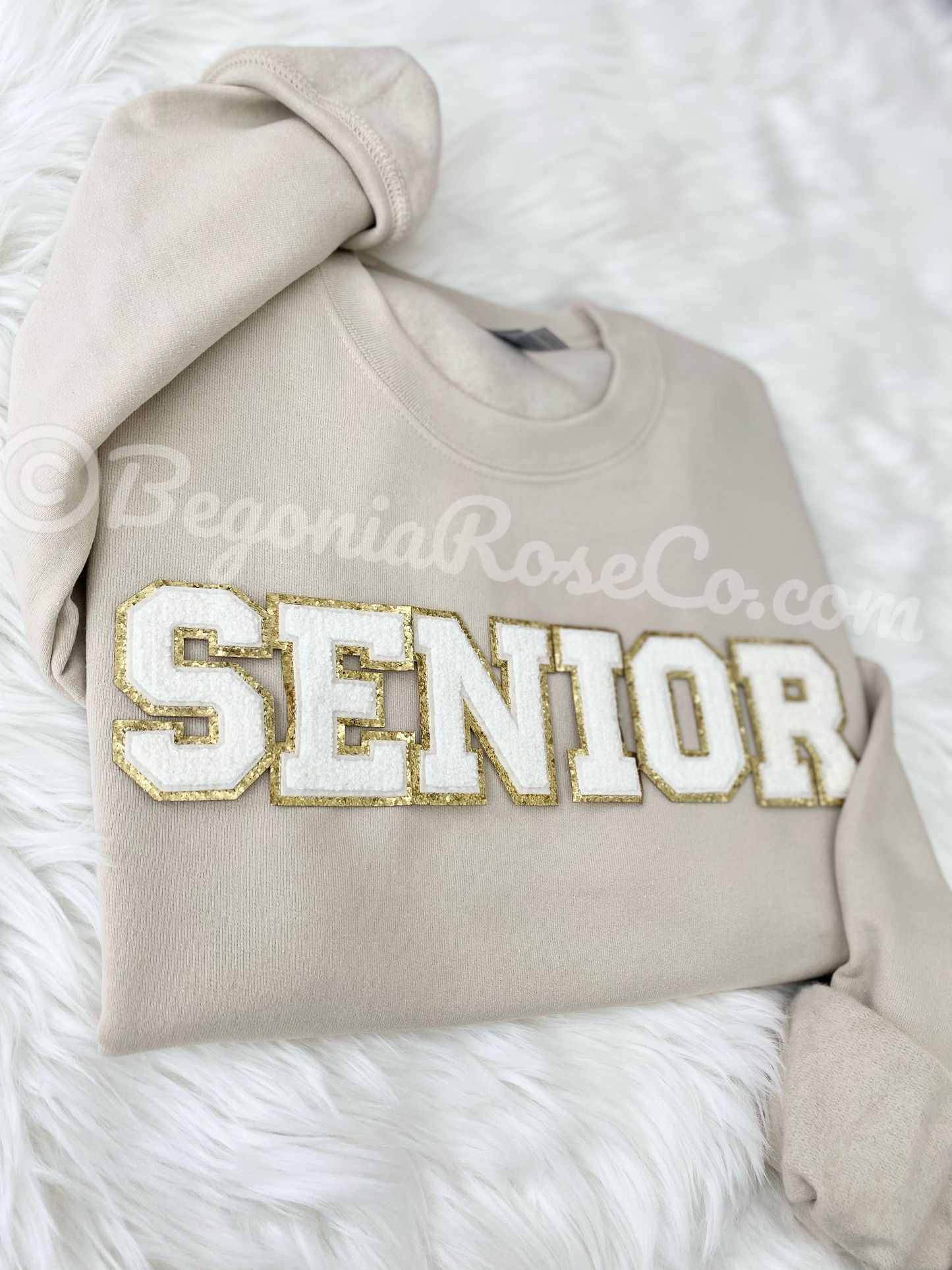 SENIOR patch sweatshirt grey with light pink chenille letter patches